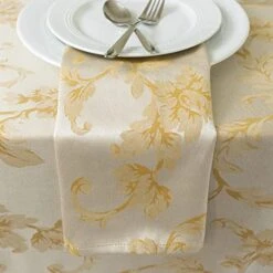 Harmony Scroll Woven Damask Fabric Set Of 4 Napkins, Everyday, Parties, Special Occasions, Weddings And Holiday Cloth Napkins (18" X 18" Napkins, Silver – Gold)