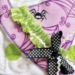 Kimberbell Cuties - 12 Seasonal Table Topper Patterns (Sewing), Featuring: Step-by-Step Instructions For Each Unique Design & A Variety Of Techniques