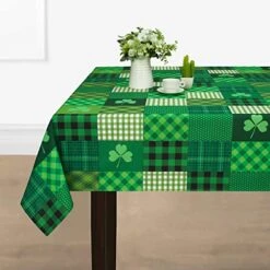 St. Patrick’s Day Tablecloth, Green Lucky Shamrock Table Cloth, Buffalo Plaid Checkered Tablecloths, Four Leaf Clovers Waterproof Tablecloth Rectangle For Dinner Party Decoration, 60 X 84 Inch