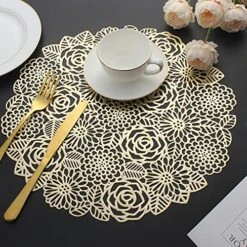 Placemats Set Of 6, Round Placemats For Dining Table Metallic Pressed Vinyl Table Mats Hollow Out Blooming Rose Place Mats For Banquet Wedding Accent Centerpiece (Gold)